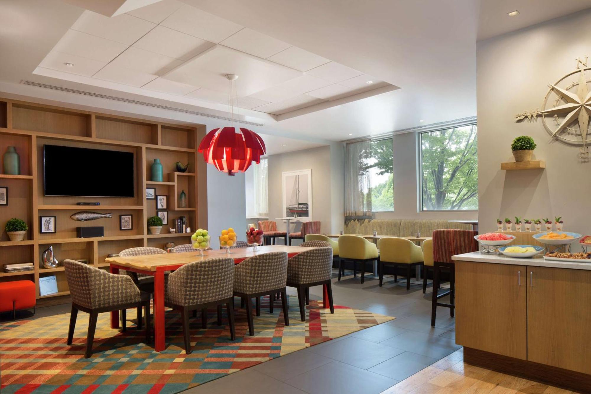 מלון Hilton Philadelphia At Penn'S Landing מראה חיצוני תמונה